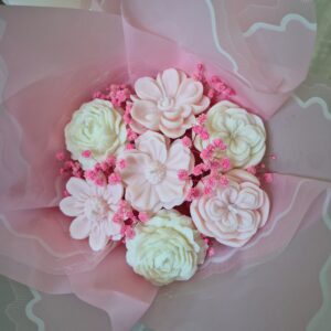 bouquet jolie – buchet parfumat din flori de ceară de soia